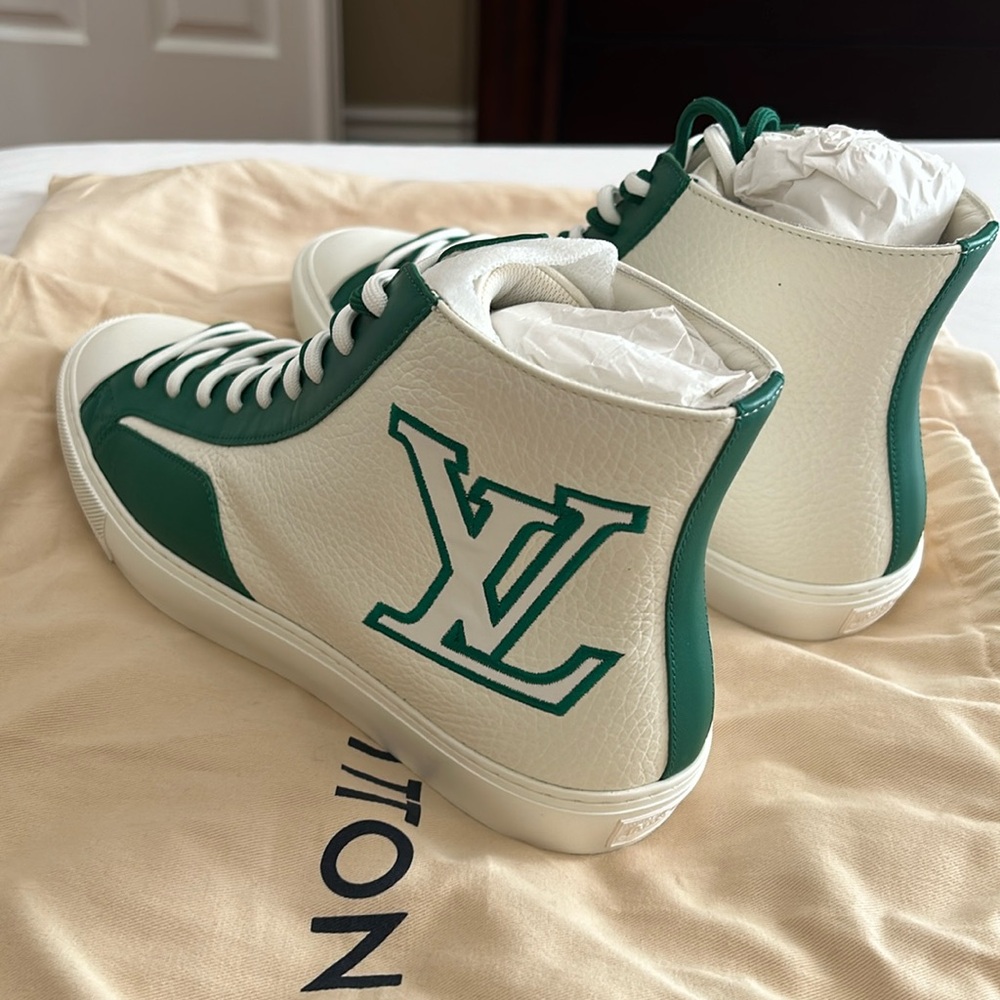 Louis Vuitton Tattoo Ankle Sneakers - White/Green 1A8XWQ